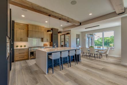 P2244-M2501 - TRUCOR - Pinnacle - Falcon Oak