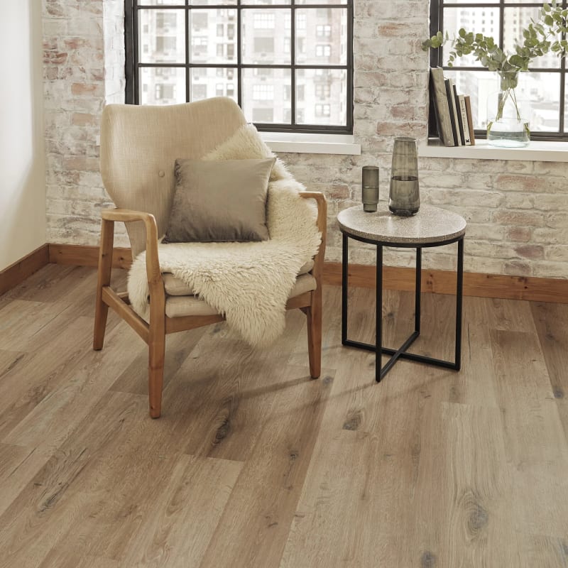 SCB-KP144-6 - Karndean - Knight Tile Rigid Core 6 x 36 - Washed Character Oak