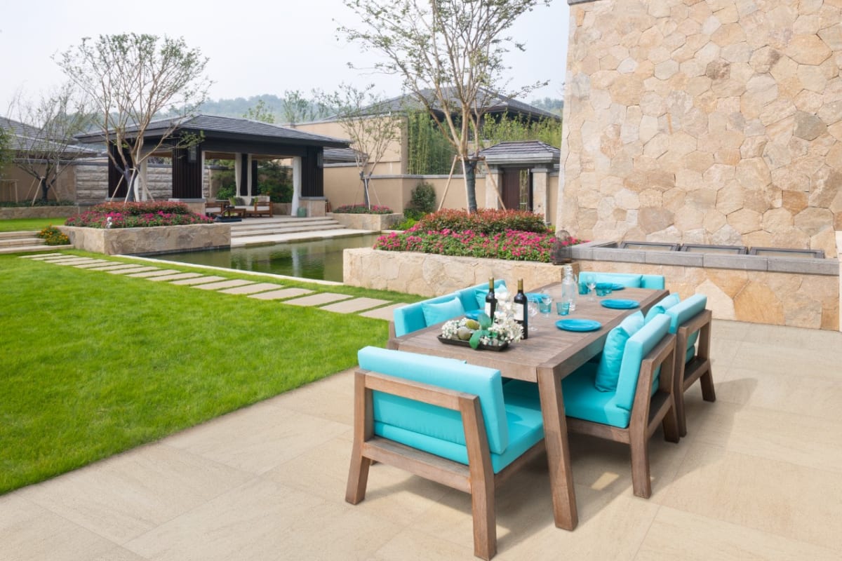 LPAVNLIVBEI2424 - MSI Arterra Perocelain Pavers - Livingstyle - Beige 24X24
