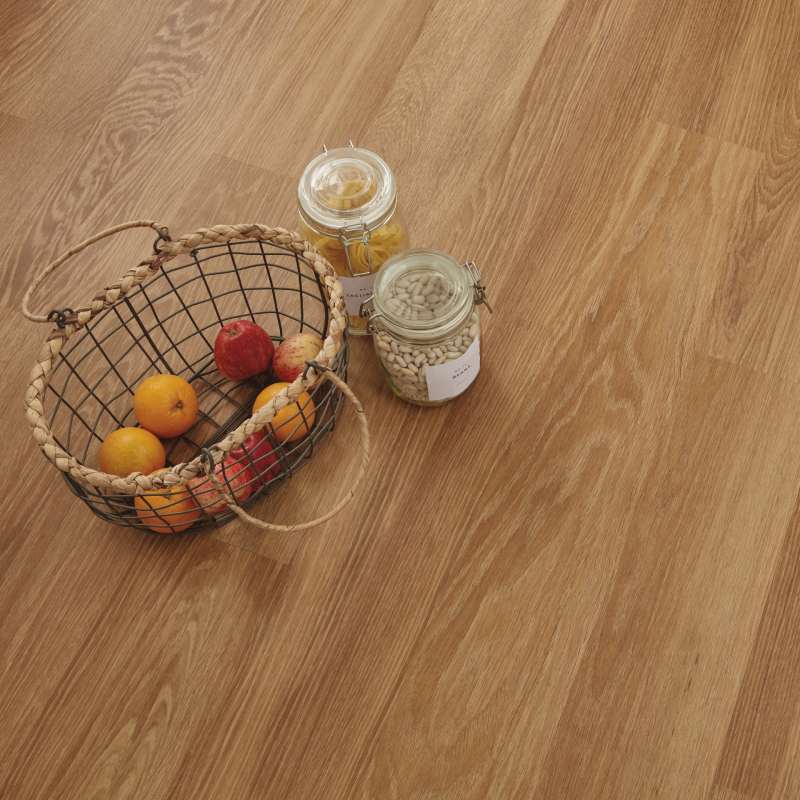 KP155 - Karndean - Knight Tile Gluedown - Honey Limed Oak