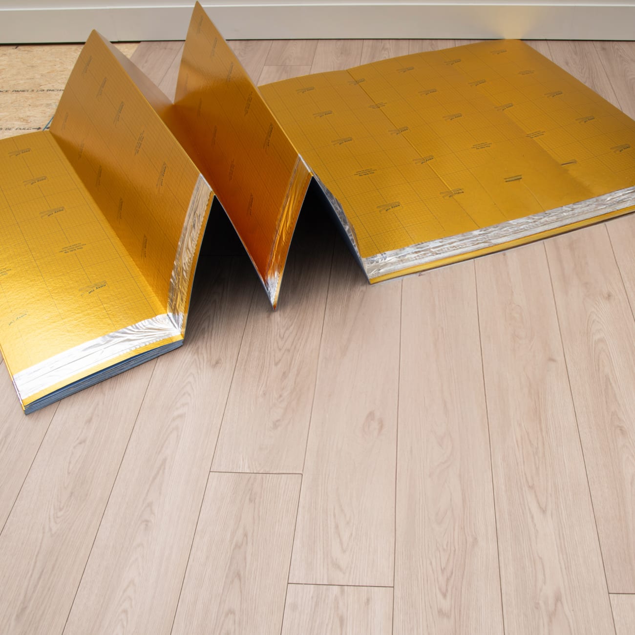 LU38 - Mohawk's Performance Accessories - Gold Fanfold Underlayment - LU38