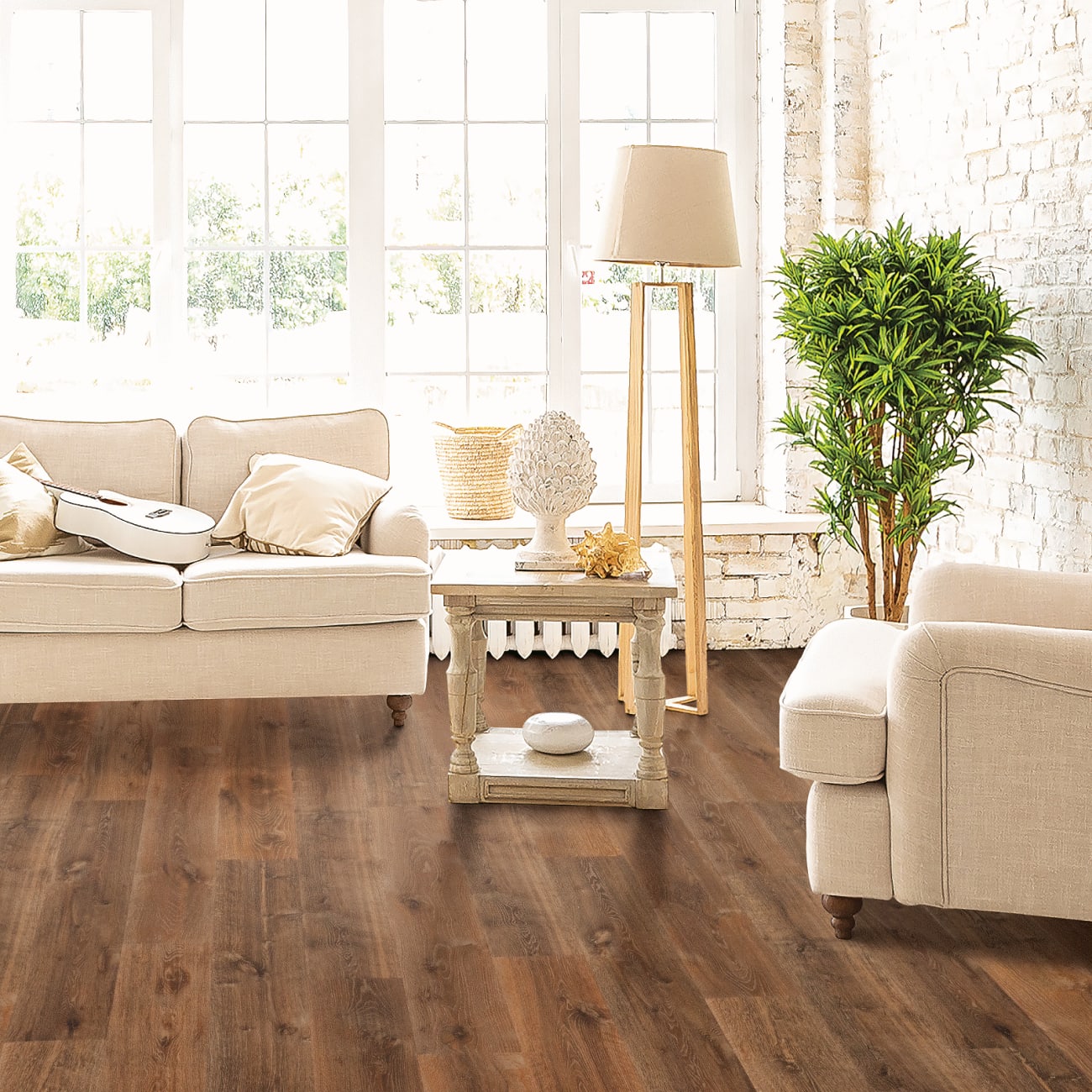 Mohawk PureTech Plus - Ellenwood - Mountain Ridge Oak | PTL05-361