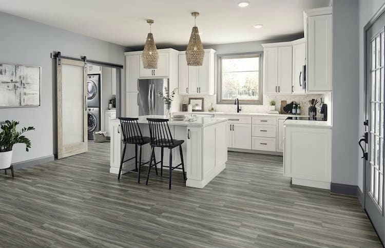RSP108 - Mannington - ADURA PRO Rigid - Elmwood Smoke