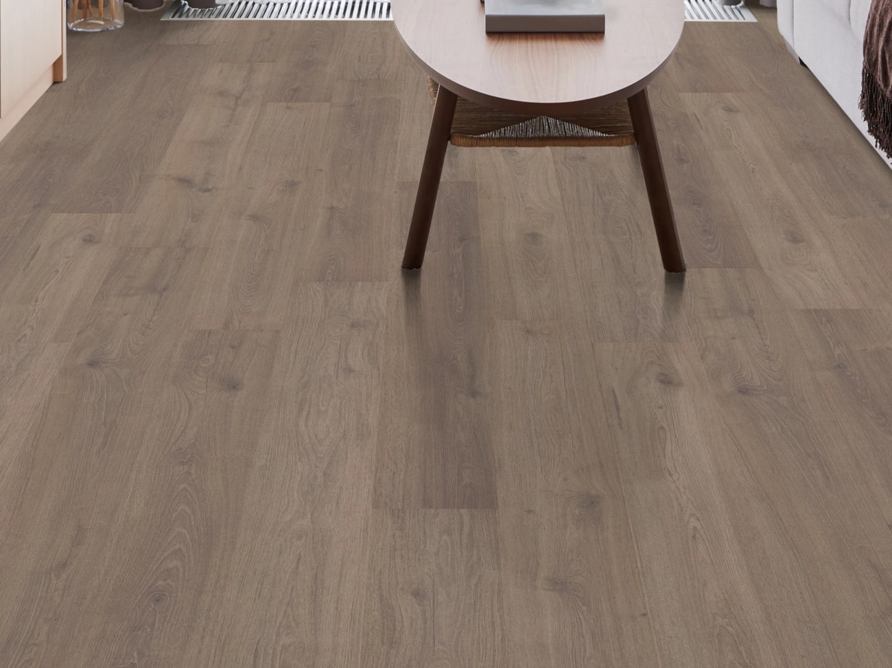 SL120_05064 - Shaw Laminate - Oak Crest - Northwood Gray