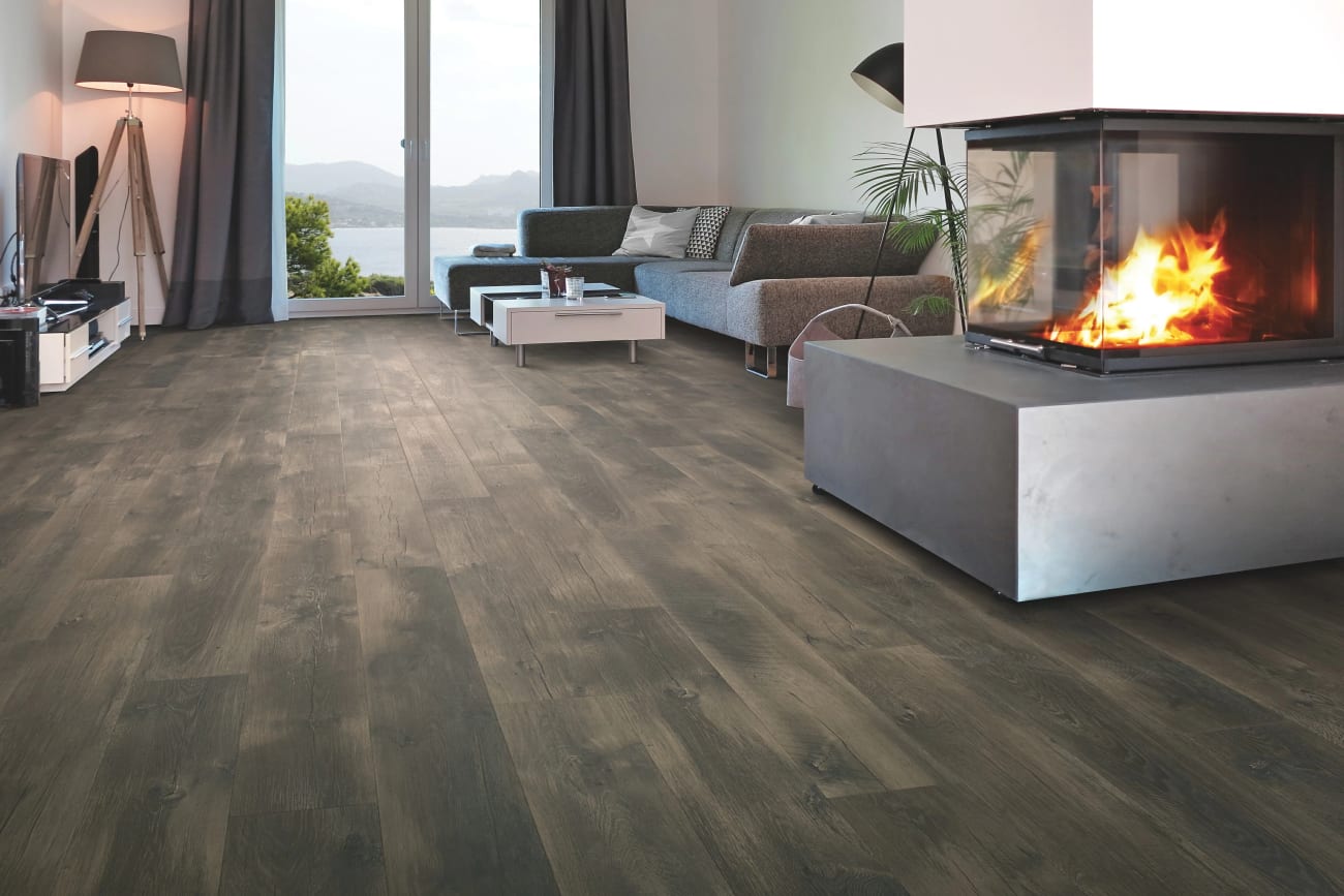 Mohawk RevWood Plus - Crest Haven - Wrought Iron Oak | CDL81-02