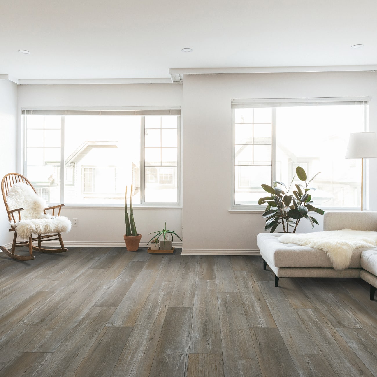 Aladdin Commercial - Long Bien 4.5 - Turntable | AH090-810