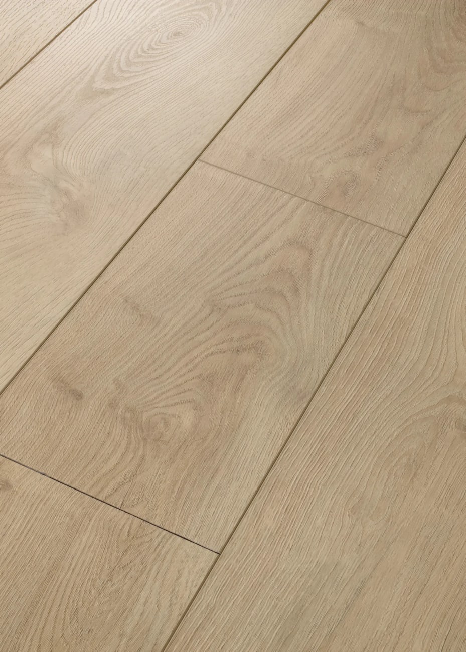 01130-3302V - Shaw Floorte Classic - Titan HD Plus Platinum - Essential White