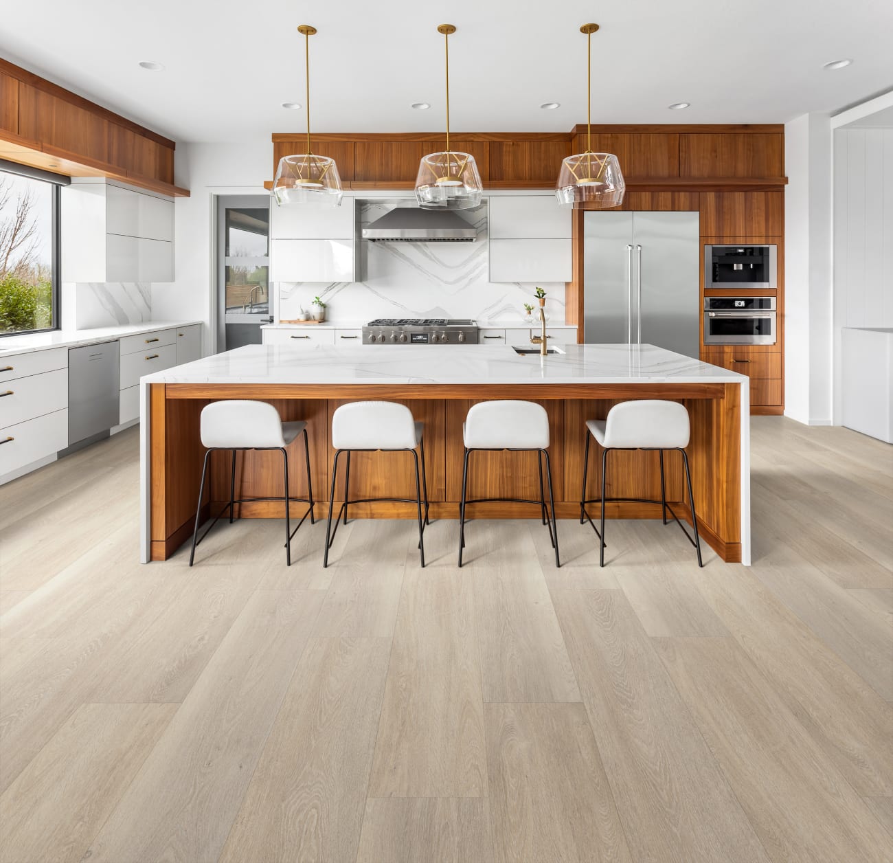 P2248-MC213 - TRUCOR - Pinnacle - Winniepeg Oak