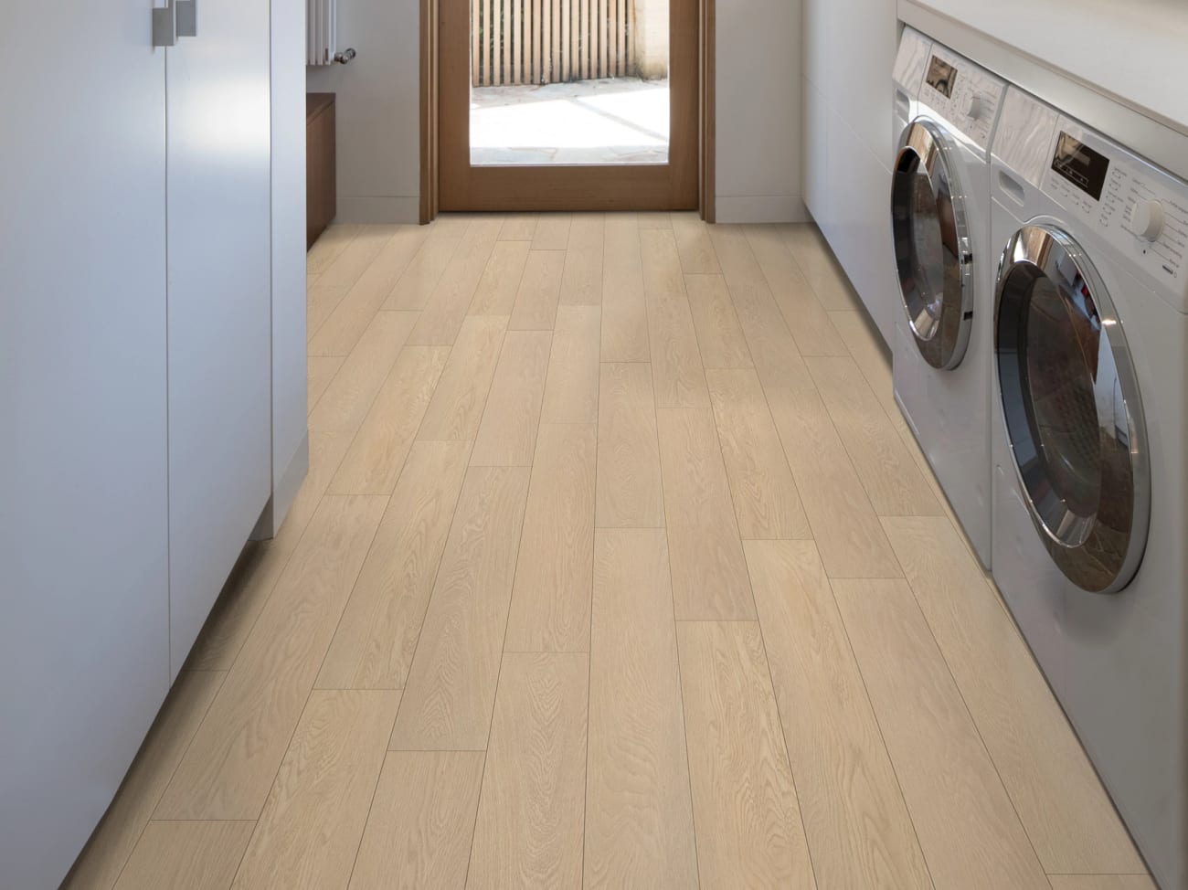 02012_0278V - Shaw Luxury Vinyl Pro Series - Paladin Plus - Oceanfront