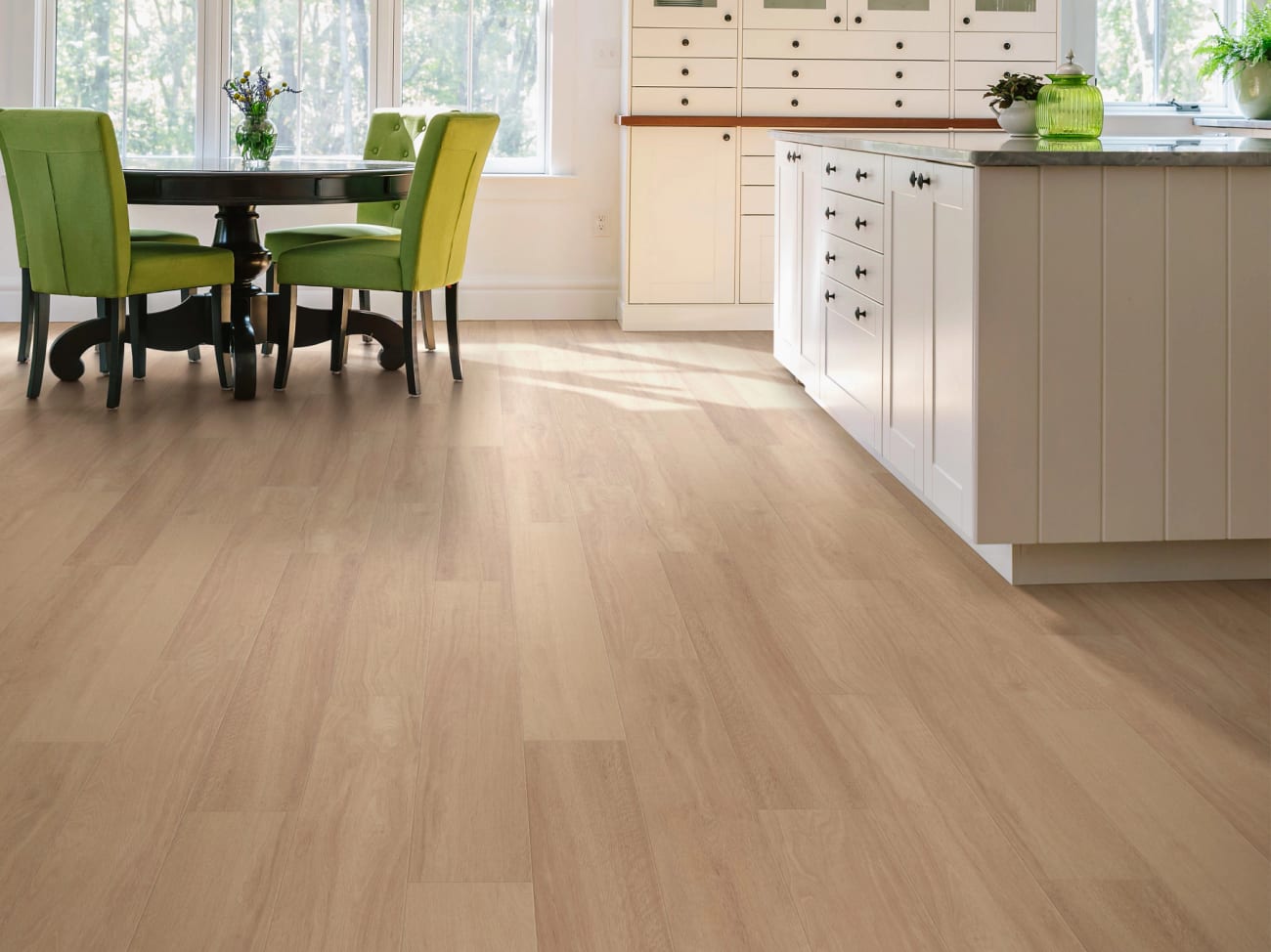 06012_1051V - Shaw Luxury Vinyl Classic Series - Pantheon HD Plus Natural Bevel - Honeycomb