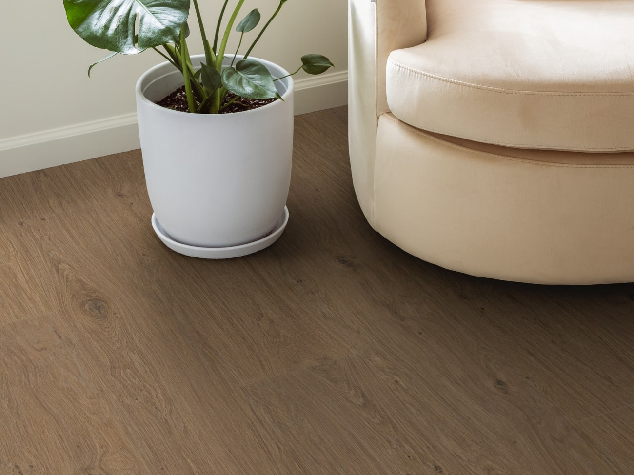 00935-3415V - Shaw Luxury Vinyl Pro Series - Fresh Take - Tuxedo Bronze