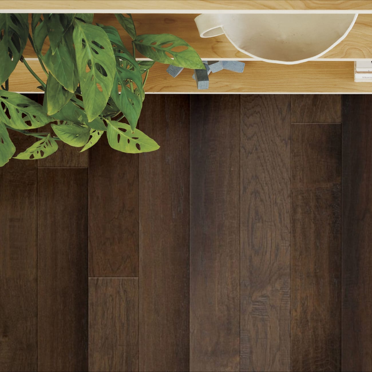 AA791-17016 - Anderson Tuftex - Bernina Hickory - Sella