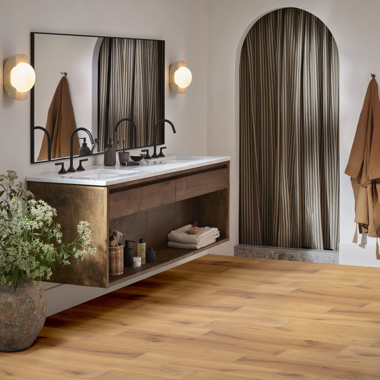 AA860-11114 - Anderson Tuftex - Artisan Oak - Bristle