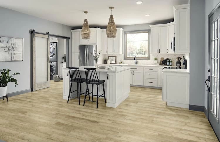 Mannington - REALTA Parkway SPC - Scandinavian Oak Natural | RSP102