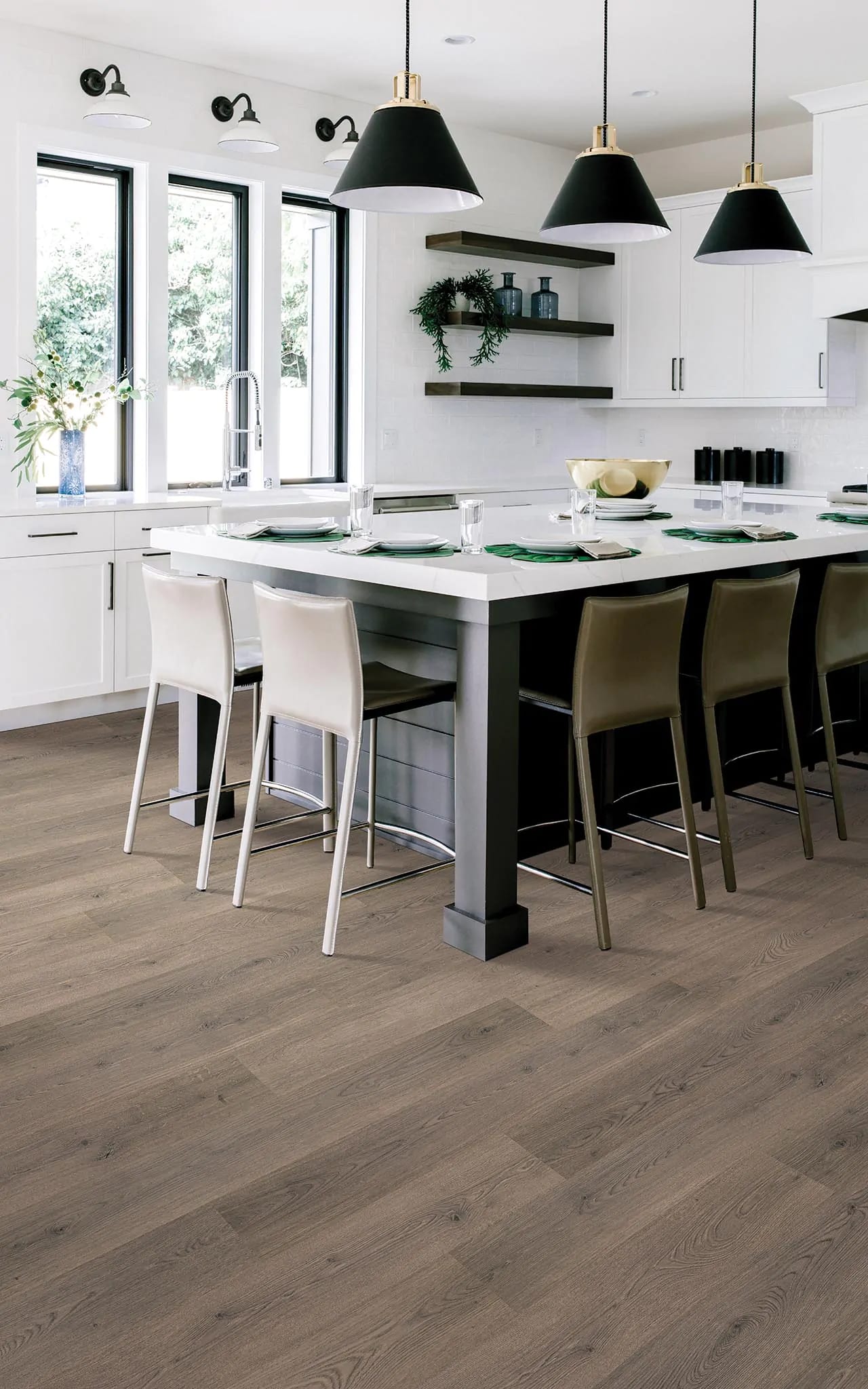 【新品同様】TERRYWOOD Mohawk RevWood Plus Cloudy Oak - Premium Laminate Flooring