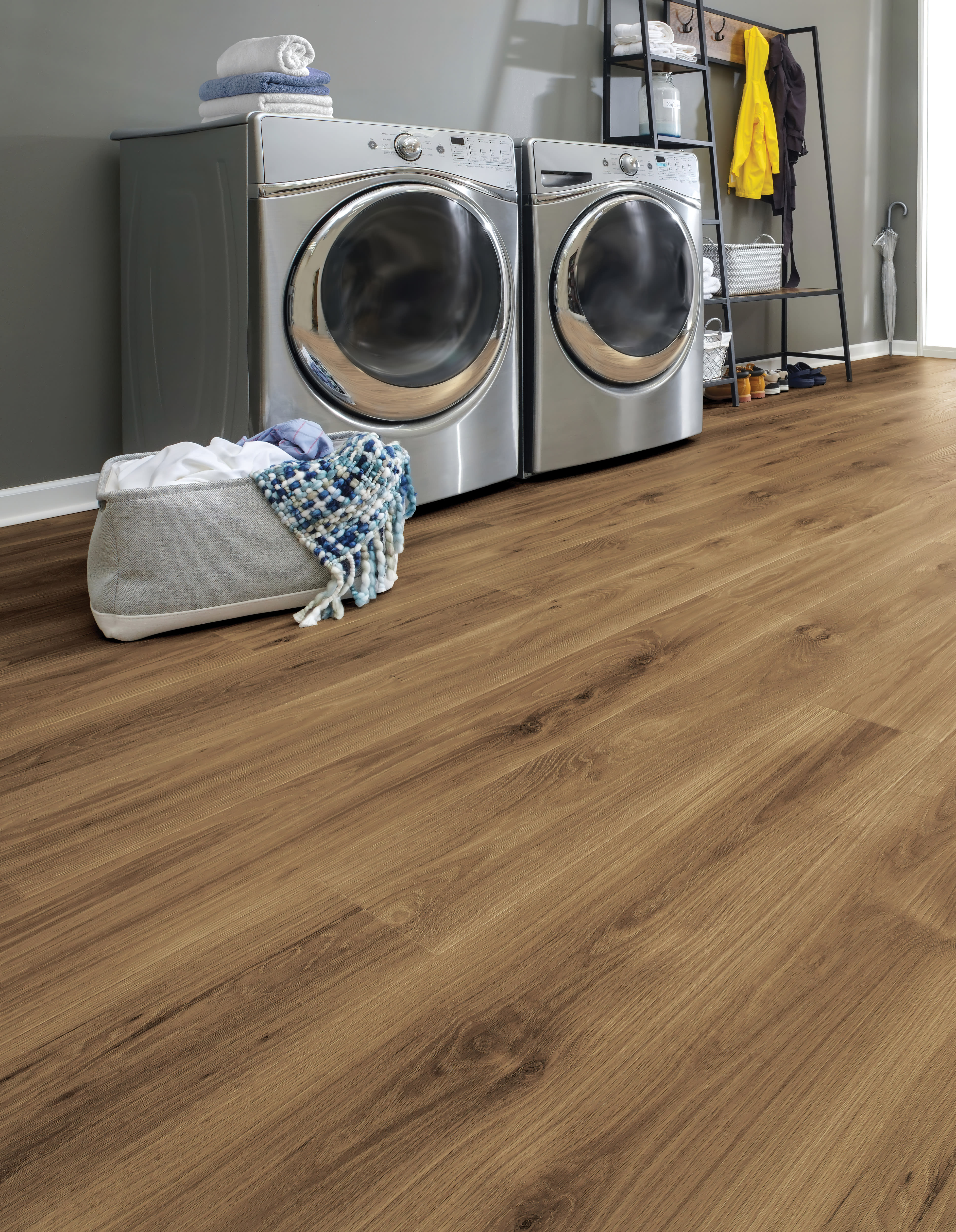 Mohawk RevWood Premier - Ivey Gates - Natural Bark Oak