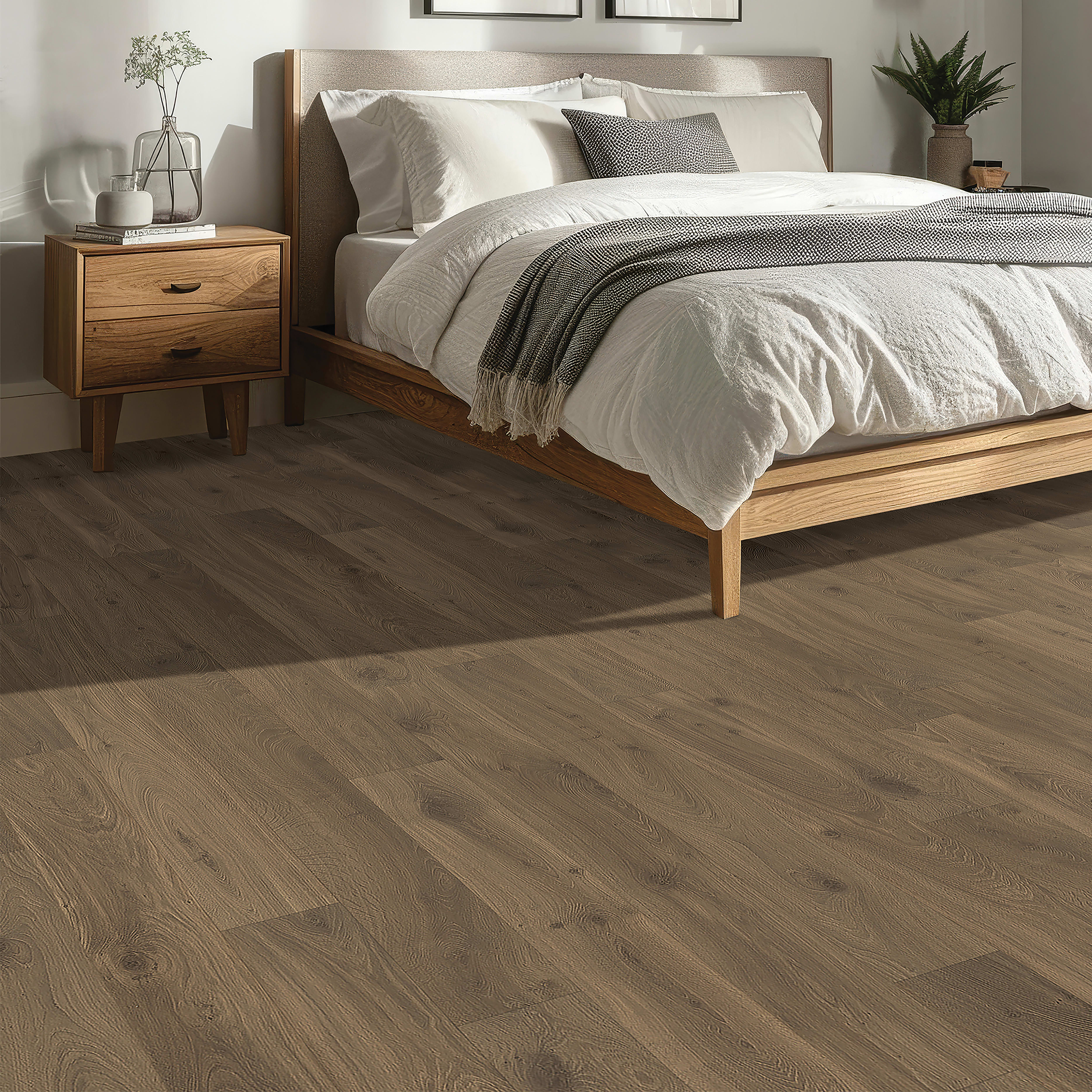 Mohawk RevWood Select - Gardenia Lake - Dusk Oak