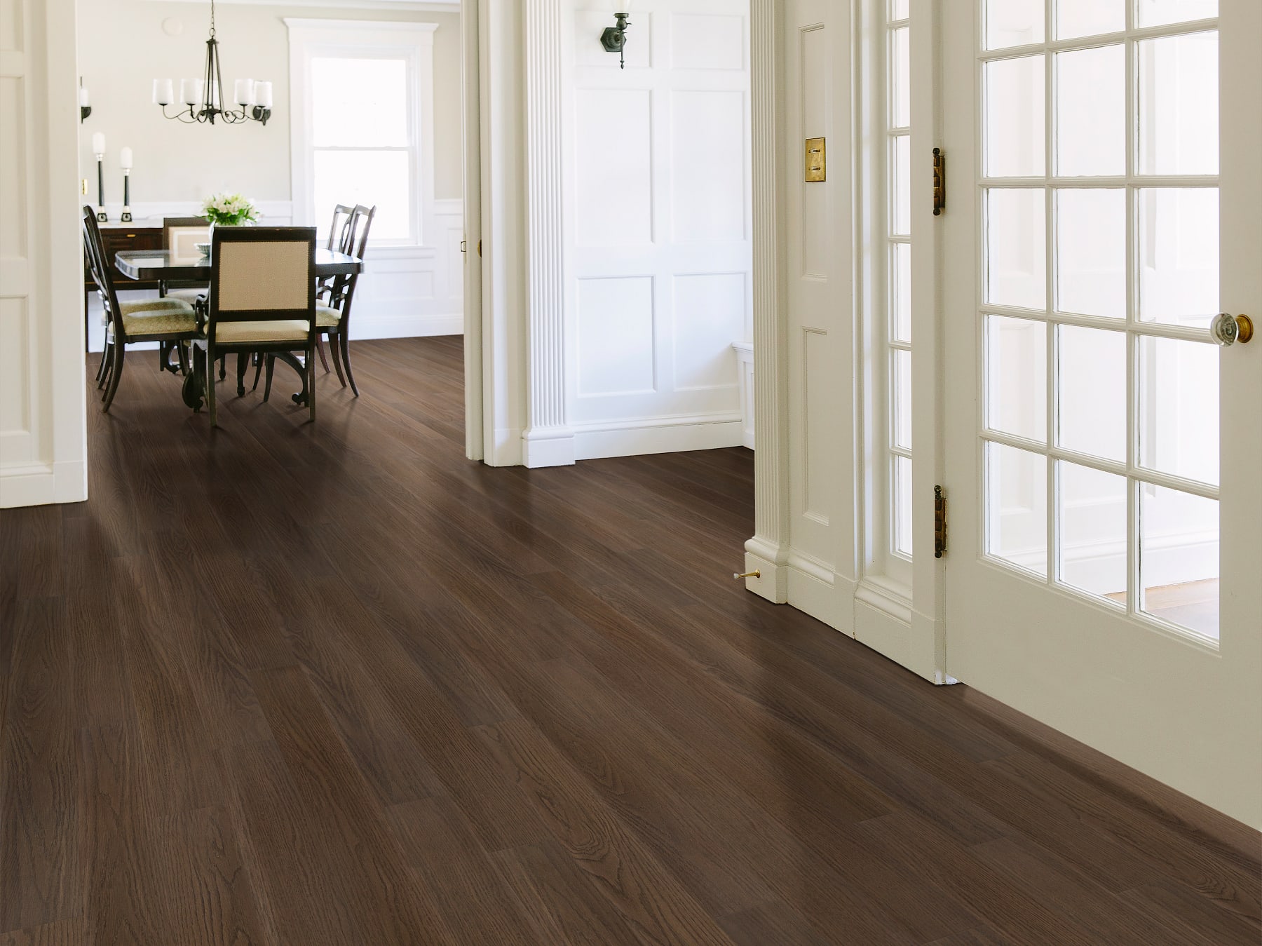 Shaw Luxury Vinyl Classic Series - Traditions - Chocolate Oak