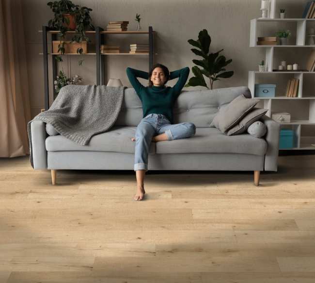 REMI7110-WP - Republic WoodMax - Malta Islands - New Gold