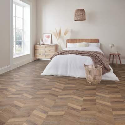 SCB-CH-KP96 - Karndean - Knight Tile Rigid Core 9 x 48 - Mid Limed Oak (Chevron)