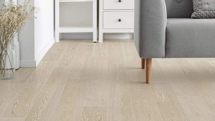 VV674-08003 - COREtec - Scratchless 7" - Charter Oak