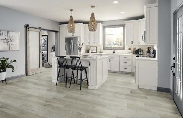 RSP100 - Mannington - REALTA Parkway SPC - Paris Plank Ivory
