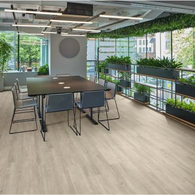 SCB139 - Karndean - Van Gogh Rigid Core - Light Country Oak