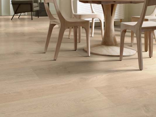 01130-3302V - Shaw Floorte Classic - Titan HD Plus Platinum - Essential White