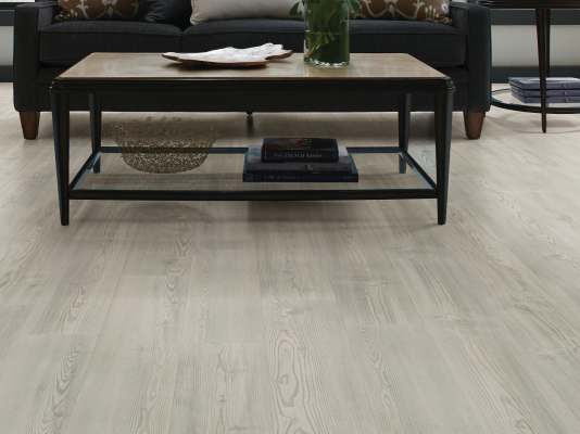 05077-2357V - Shaw Floorte Pro - Anvil Plus 20mil - Clean Pine