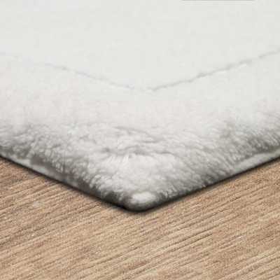 N6357-9901-024060 - Mohawk Home - Regency Bath - White - 2' X 5'