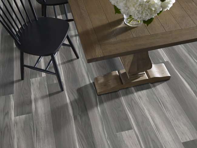 00921_3011V - Shaw Floorte Pro - Tenacious HD Plus Accent - Shadow