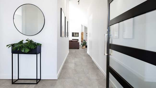 VV567_18245 - COREtec Stone - Stone 18x24 - Juno