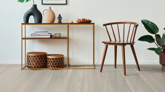 VV968-01030 - COREtec Pro - Premium 9 x 72 - Rushden Walnut