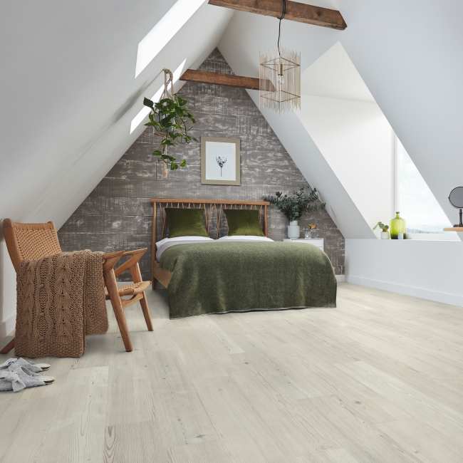 SCB-KP131 - Karndean - Knight Tile Rigid Core - Grey Scandi Pine