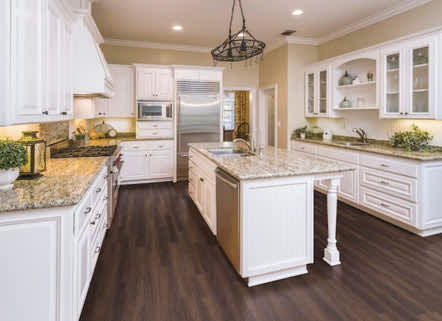 P1025-D8002 - TRUCOR - Alpha - Coffee Hickory