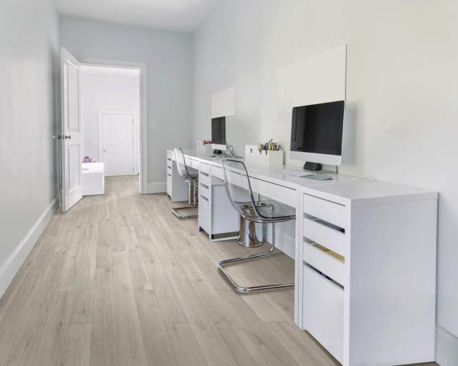 CDL87-04 - Mohawk RevWood Plus - Bellente - Whitewash Oak