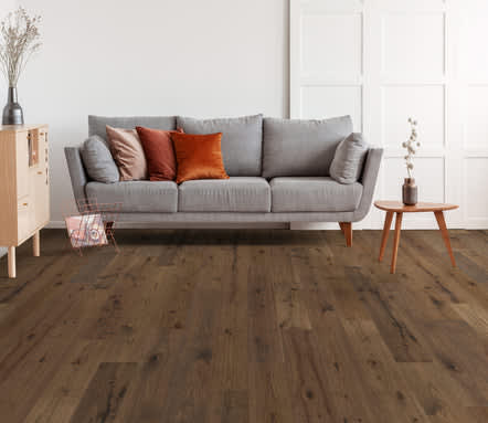 P1047 -D7004 - Dixie Home Hardwood - Colonial Hickory - Norfolk