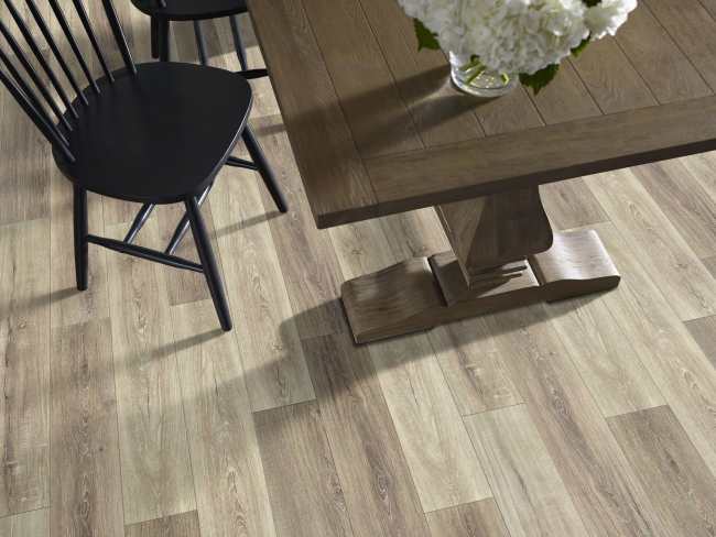 07083_3011V - Shaw Floorte Pro - Tenacious HD Plus Accent - Sable