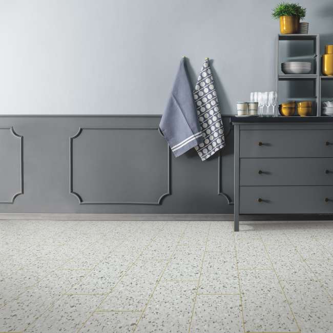 PT004-750 - Pergo Extreme - Tile Options (old) - Staple