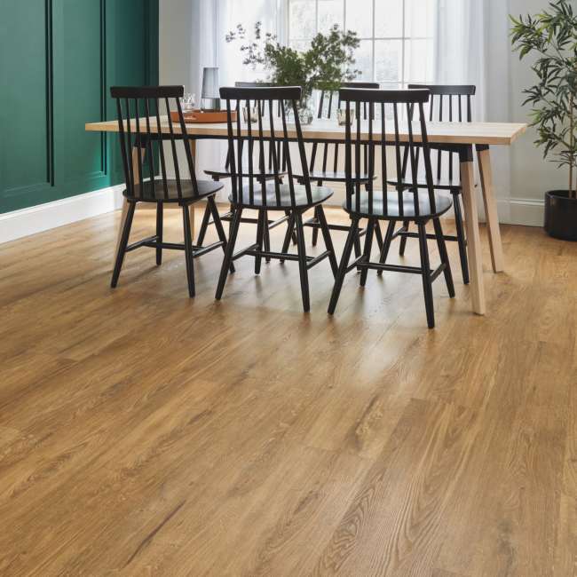 RKP8237 - Karndean - Korlok Select - Glenmore Oak