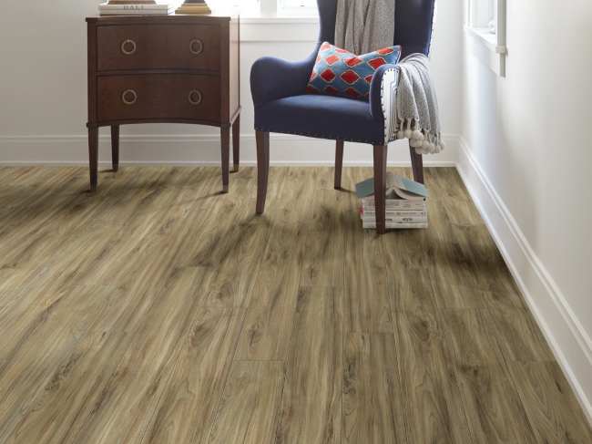 00405_2031V - Shaw Floorte Pro - Impact Plus - Whispering Wood