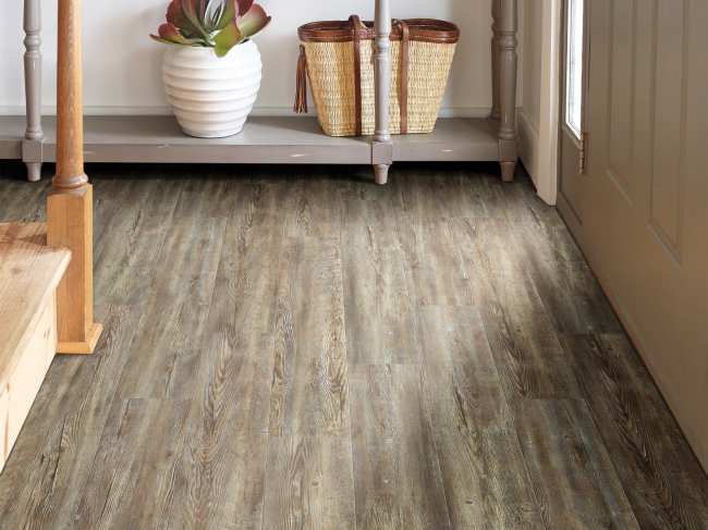 00717_2031V - Shaw Floorte Pro - Impact Plus - Tattered Barnboard