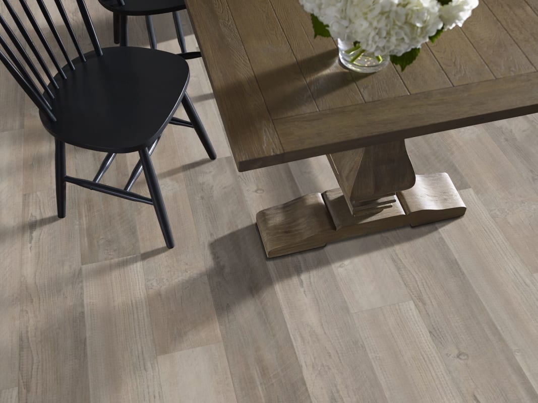 00554_2024V - Shaw Floorte Pro - Intrepid HD Plus - Salvaged Pine