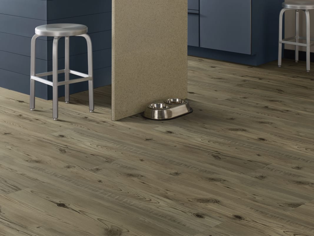 01036_2018V - Shaw - Allegiance Plus Milled - Prestige Pine