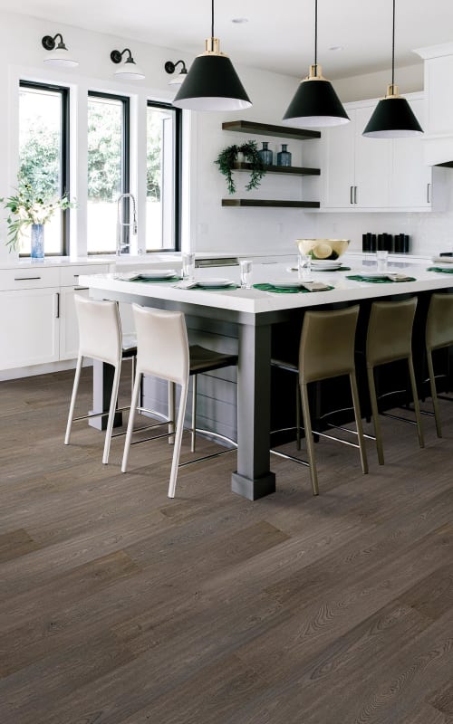 CDL05-988 - Mohawk RevWood Plus - Hampton Villa - Anchor Oak