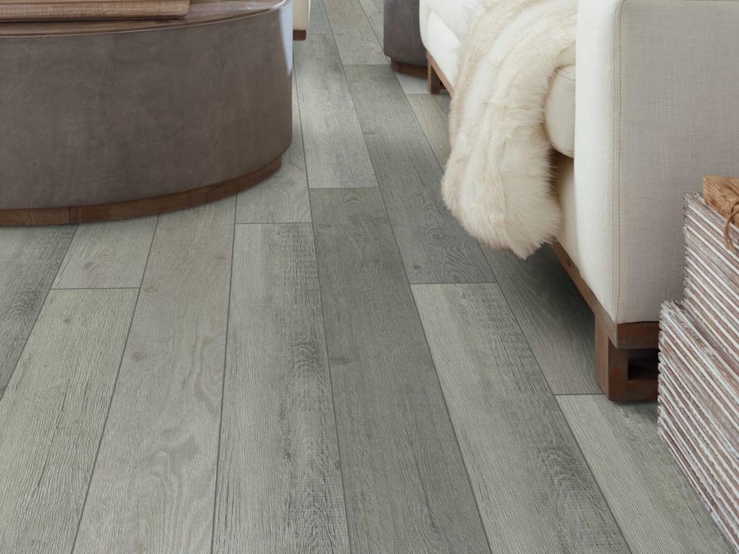 05014_0850V - Shaw - Messina HD Plus - Nebbia Oak