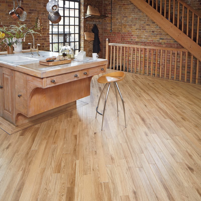 RP102 - Karndean - Da Vinci - Natural Oak