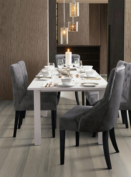 P1061-D9104 - TRUCOR - 7 Series - Ecru Oak II