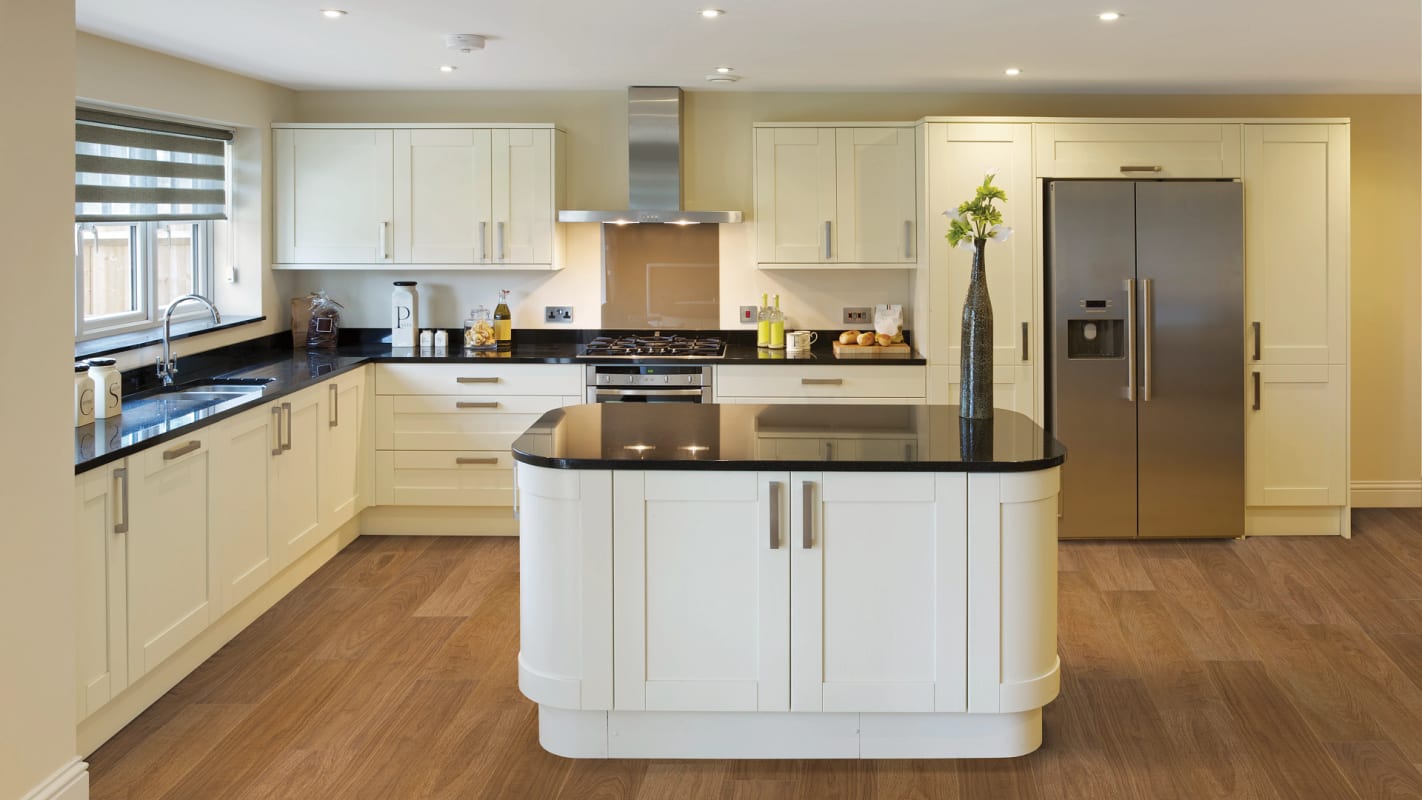 VV674-04014 - COREtec - Scratchless 7" - Hastings Walnut