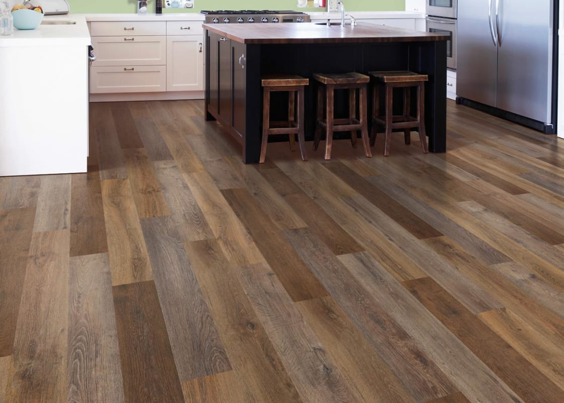 ECS21-822 - Mohawk SolidTech Select - Explorer's Cove - Shadow Woodlands